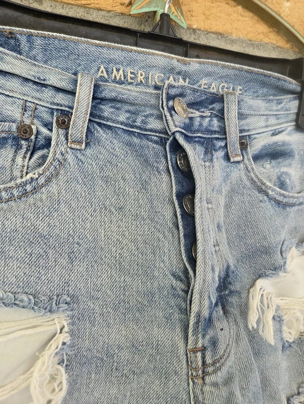American Eagle 90's Boyfriend Distressed Button Fly Baggy Denim Shorts Size 2